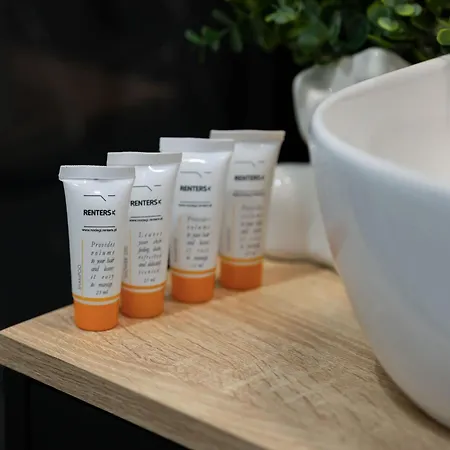 Grzybowska Stylish With Air Conditioning In Wola By Renters *