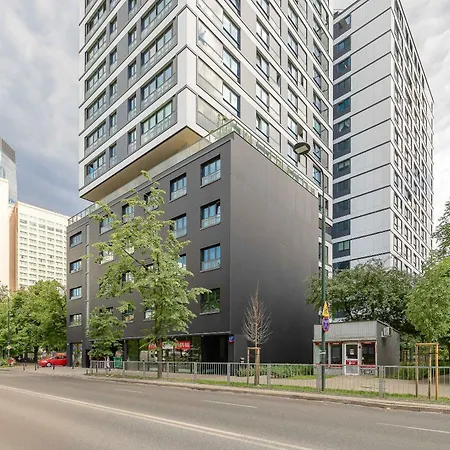 شقة Grzybowska Stylish With Air Conditioning In Wola By Renters *