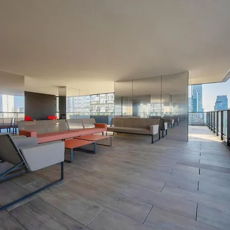 Grzybowska Stylish With Air Conditioning In Wola By Renters Varsavia